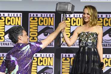 Mời Natalie Portman đóng Thor phiên bản nữ, Marvel muốn chuộc lỗi vì xây dựng Jane Foster quá tệ? - Ảnh 1.