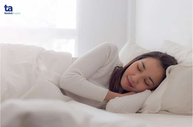 Thai phụ cố gắng ngủ đủ , ngon giấc để đẩy lùi căng thẳng, mệt mỏi