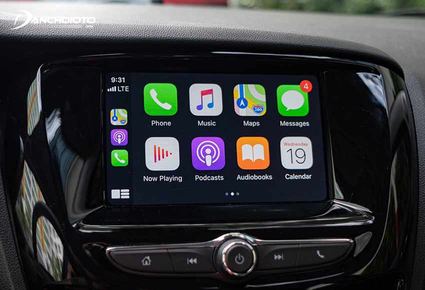 Apple CarPlay có nhiều ứng dụng tương tự như trên iPhoneApple CarPlay có nhiều ứng dụng tương tự như trên iPhone
