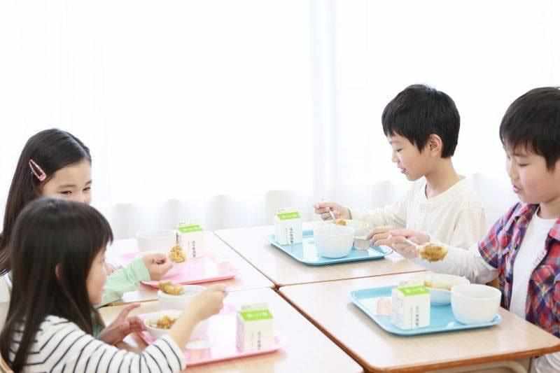 Sữa học đường tại Nhật Bản 