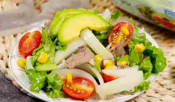Cách làm salad bơ giảm cân thịt bò