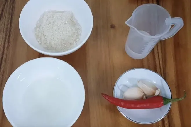 nguyên liệu nấu nước giấm đường muối củ cải xá bấu chua ngọt