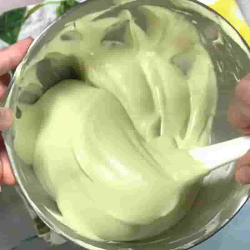 Bước 4 Trộn hỗn hợp bơ với whipping cream Kem bơ sữa chua