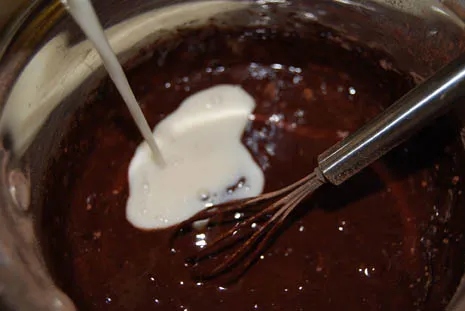 cách làm socola từ milo Ngon ngọt mê ly cách làm socola từ milo cach lam socola tu milo 1
