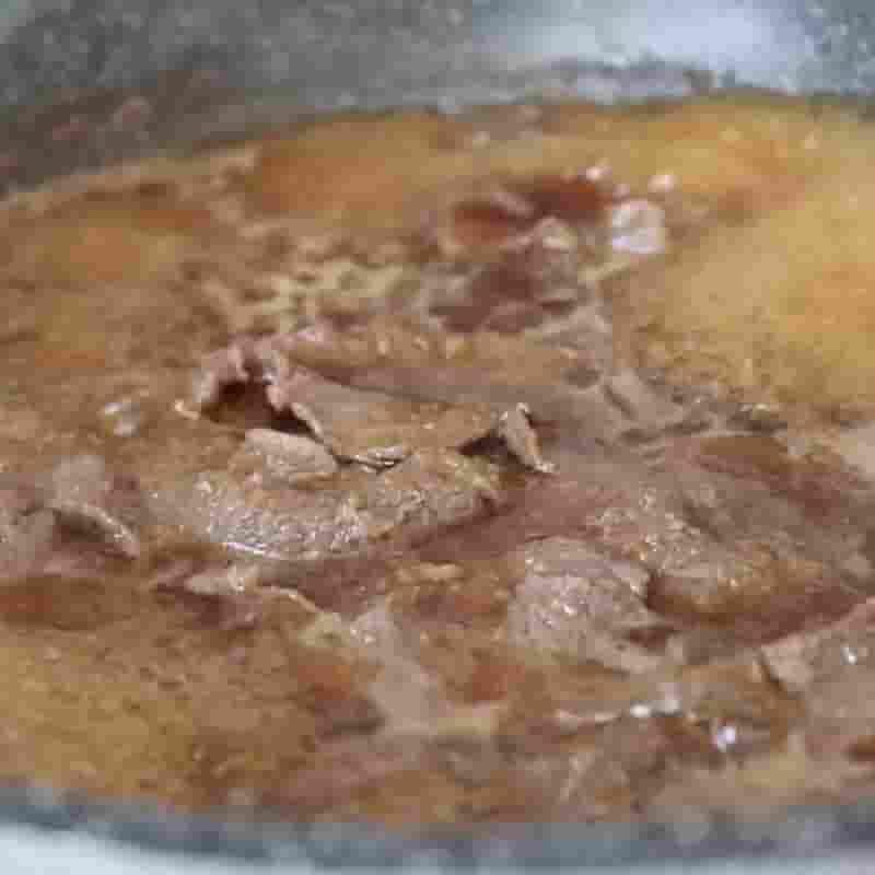 Bước 2 Làm sốt thịt bò Tokbokki sốt nước tương