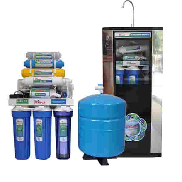 Máy lọc nước tiếng anh được gọi là water purifier mang ý nghĩa là người phân phát nước